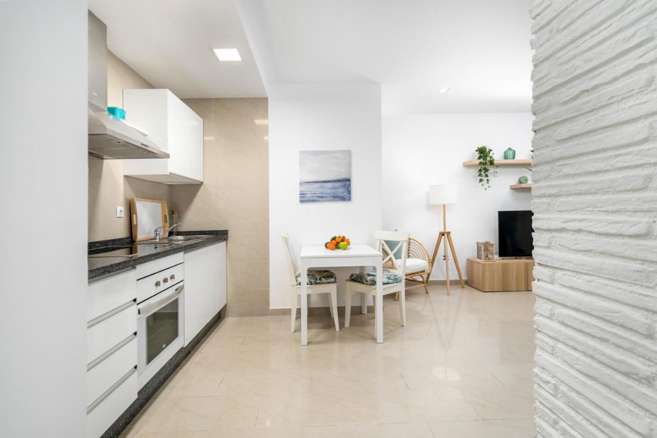 Ohana Beachfront Malagueta Málaga Dış mekan fotoğraf