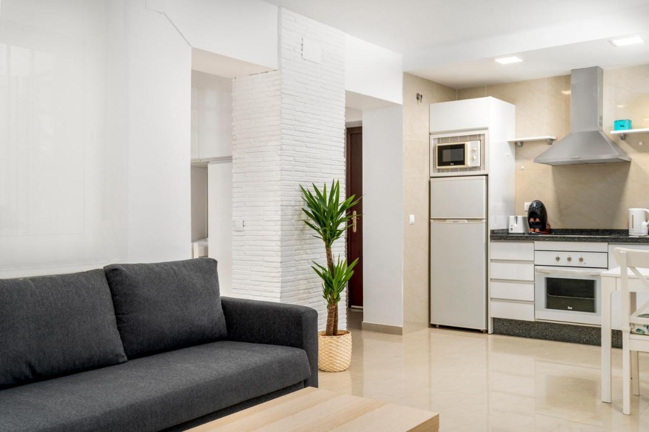 Ohana Beachfront Malagueta Málaga Dış mekan fotoğraf